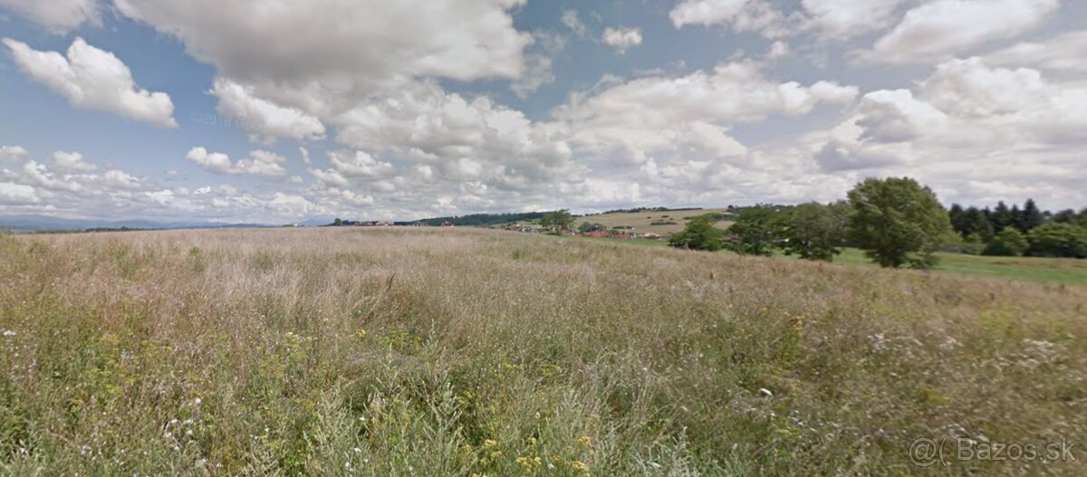 Exkluzívny pozemok nad mestom