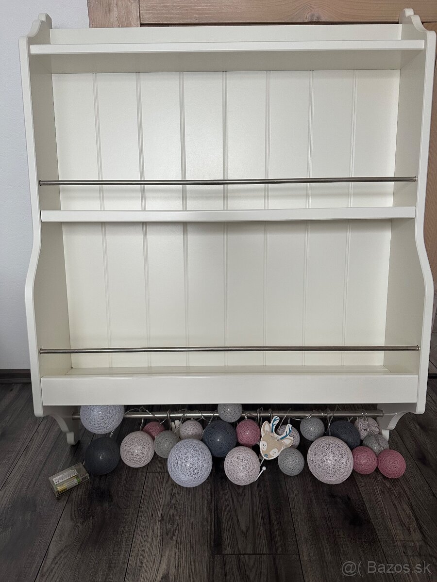 Polica Ikea