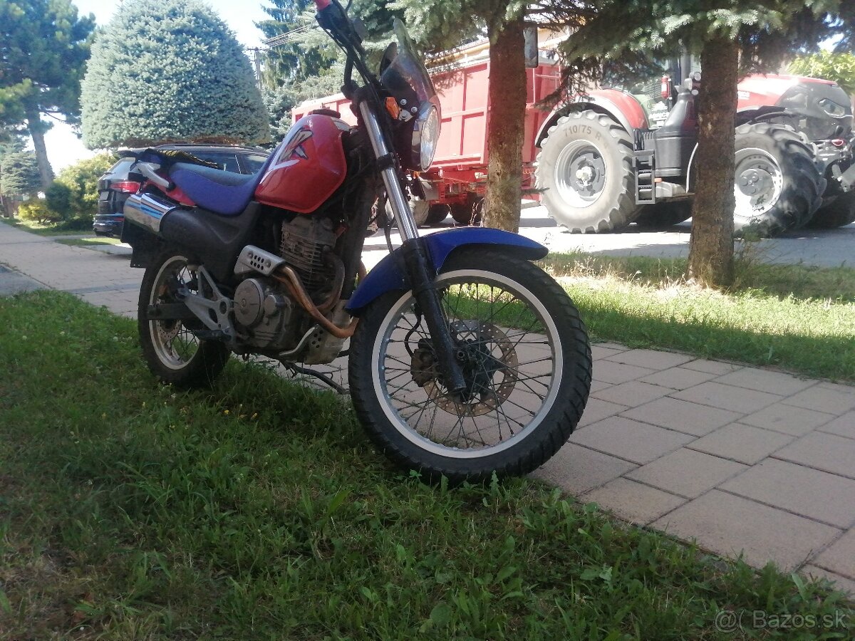 Honda SLR650