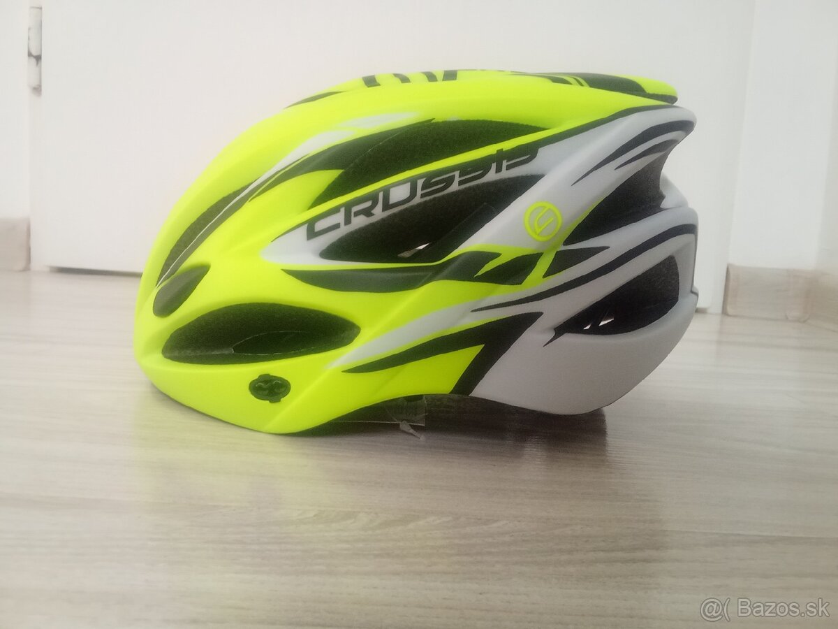 3 ks Cyklistická prilba cruissis S/M veľ.55-59 cm