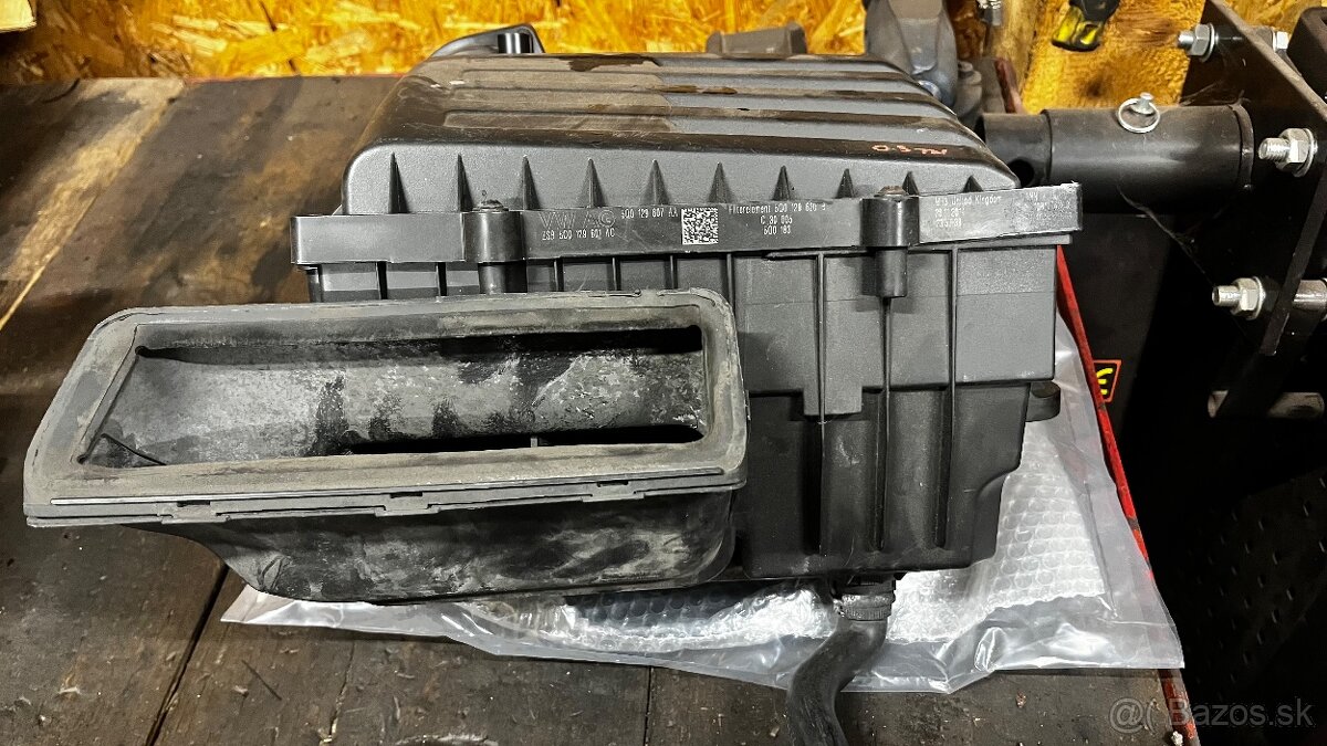 Obal vzduchove filtra,airbox 2.0 TDI,1.8 TSI VW Skoda