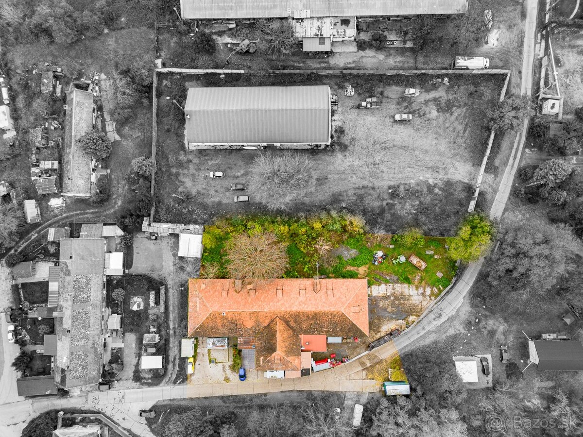 LÚČNY DVOR - INVESTIČNÝ STAVEBNÝ POZEMOK - 2 495 M2