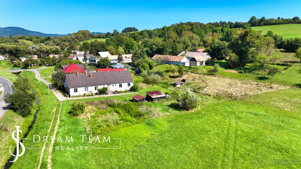 Slnečný, stavebný pozemok o veľkosti 1524m2 v obci Beluj