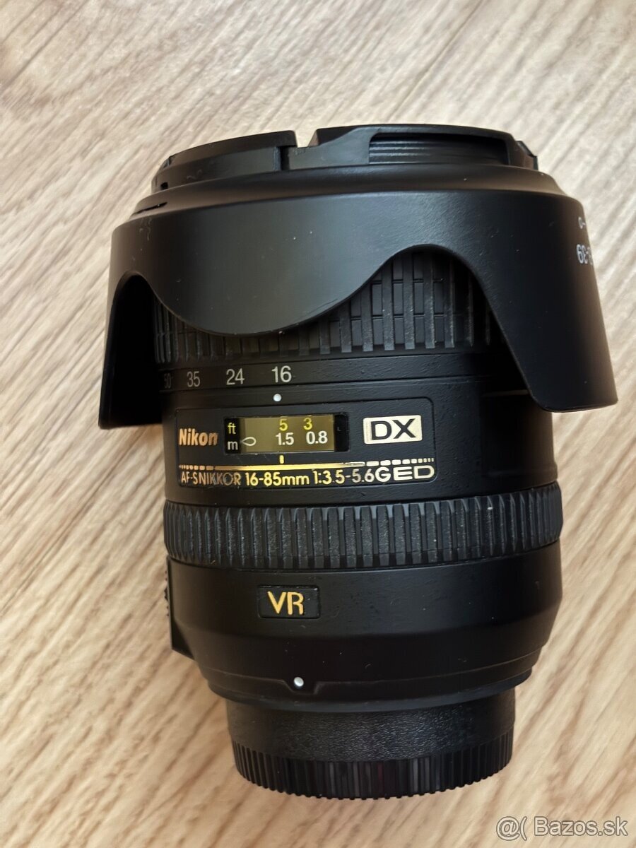 Nikon AF-S DX NIKKOR 16-85mm f/3.5-5.6G ED VR