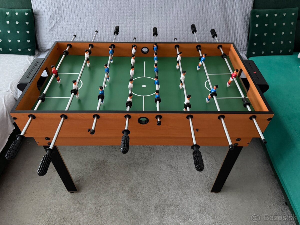 Multifunkčný stolný futbal