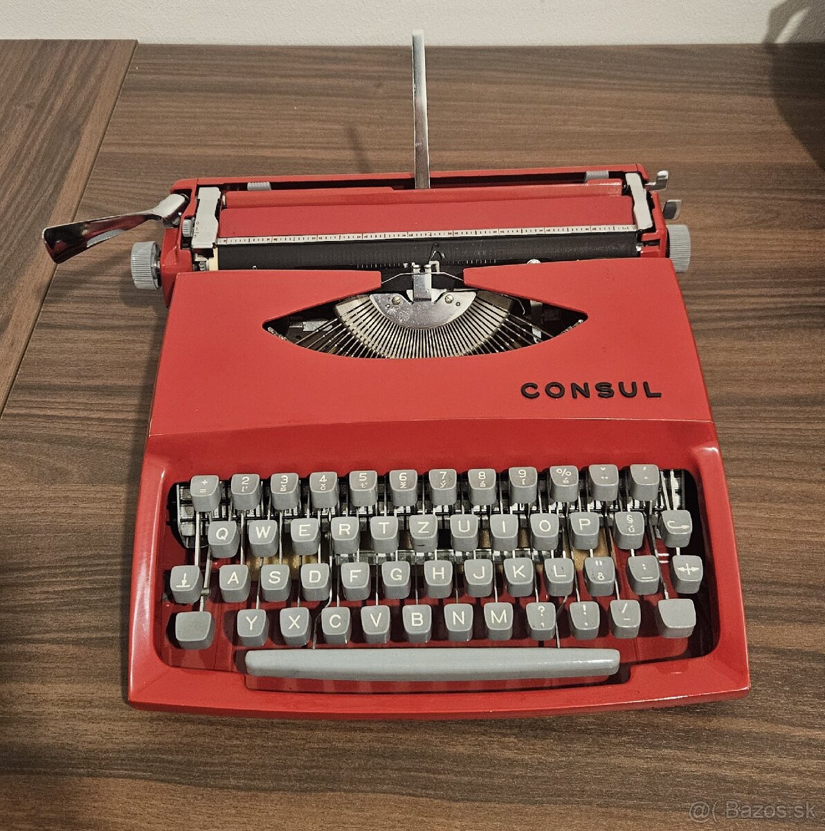 Kufrikový písací stroj Consul 231.3 po servise