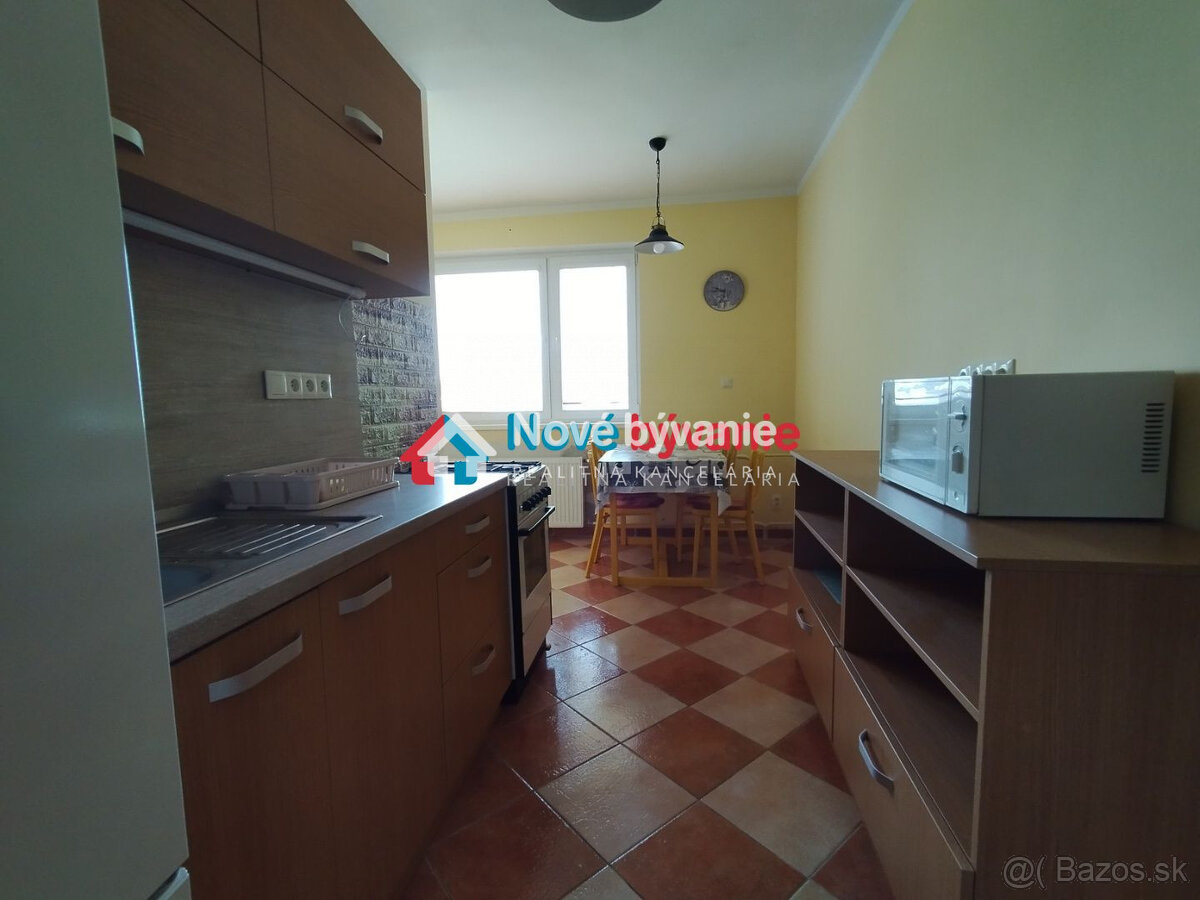 Predaj, 3 izbový byt - Kalná nad Hronom (N034-113-MAHAa)