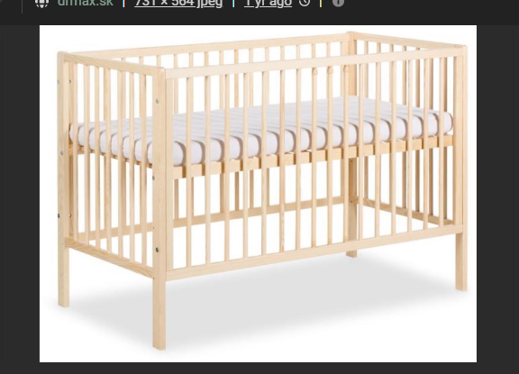 Klasická drevená postieľka