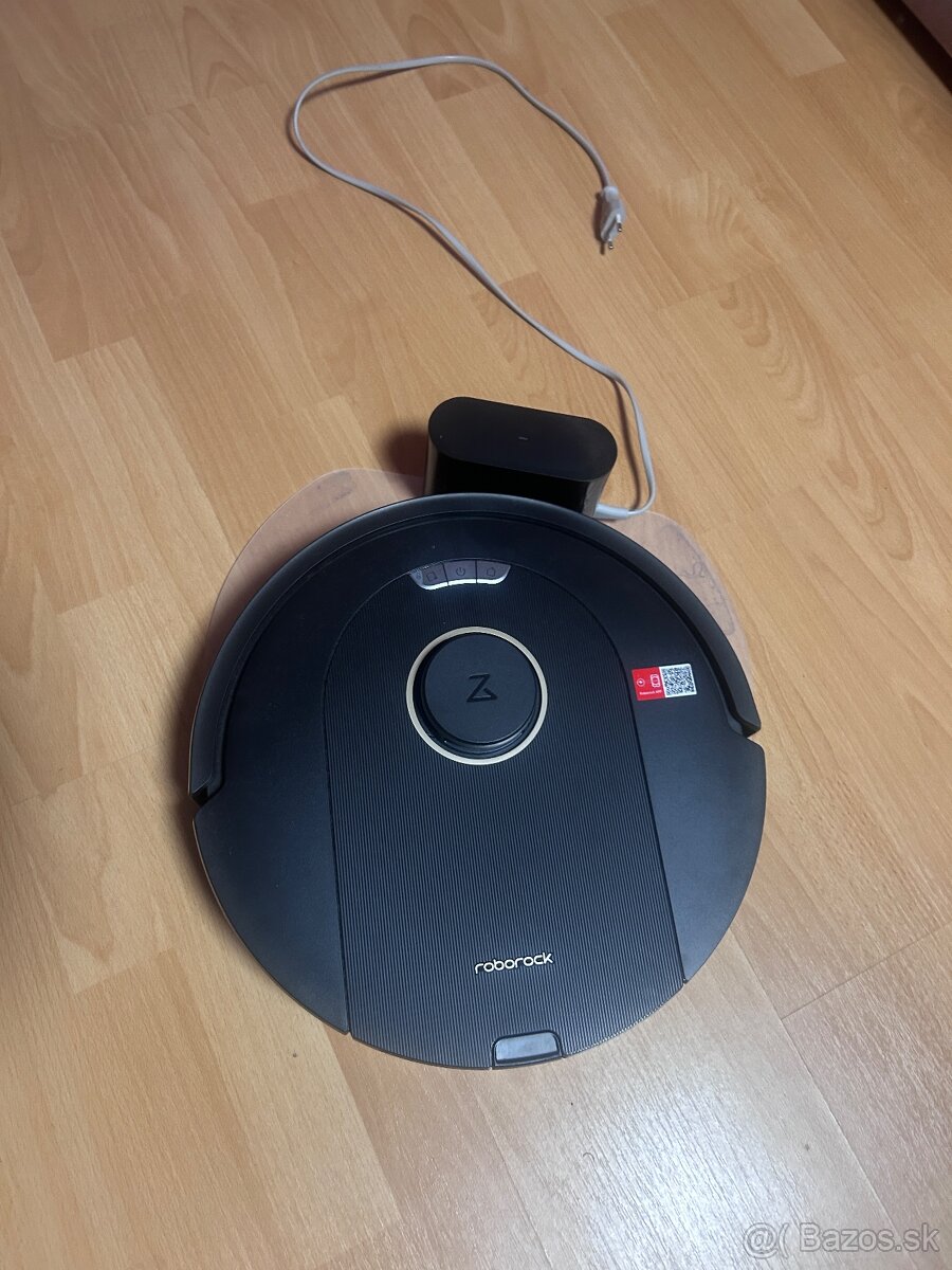 Robotický vysávač Roborock Q5 Pro Black