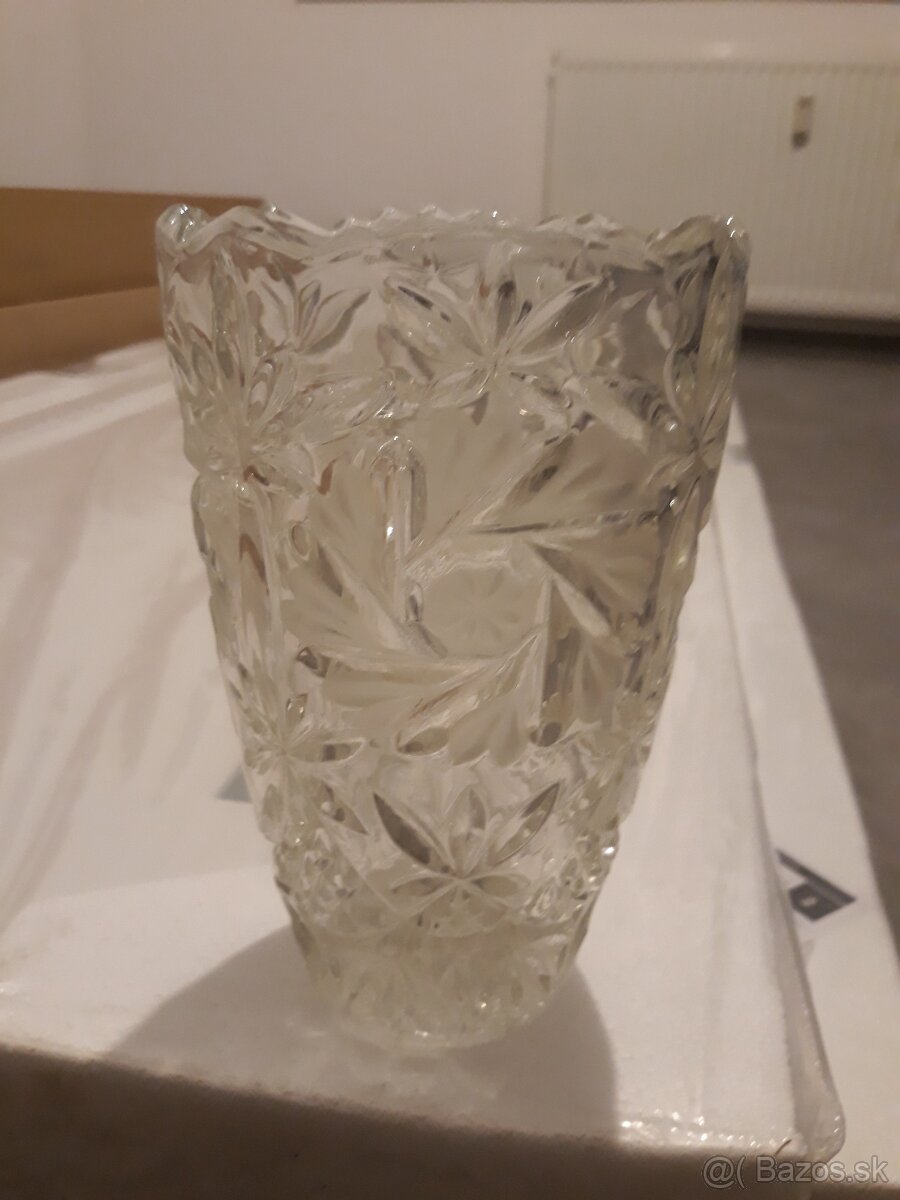 Krystálová váza