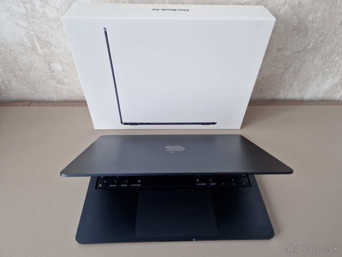 MacBook Air (M2, 2022) 256GB