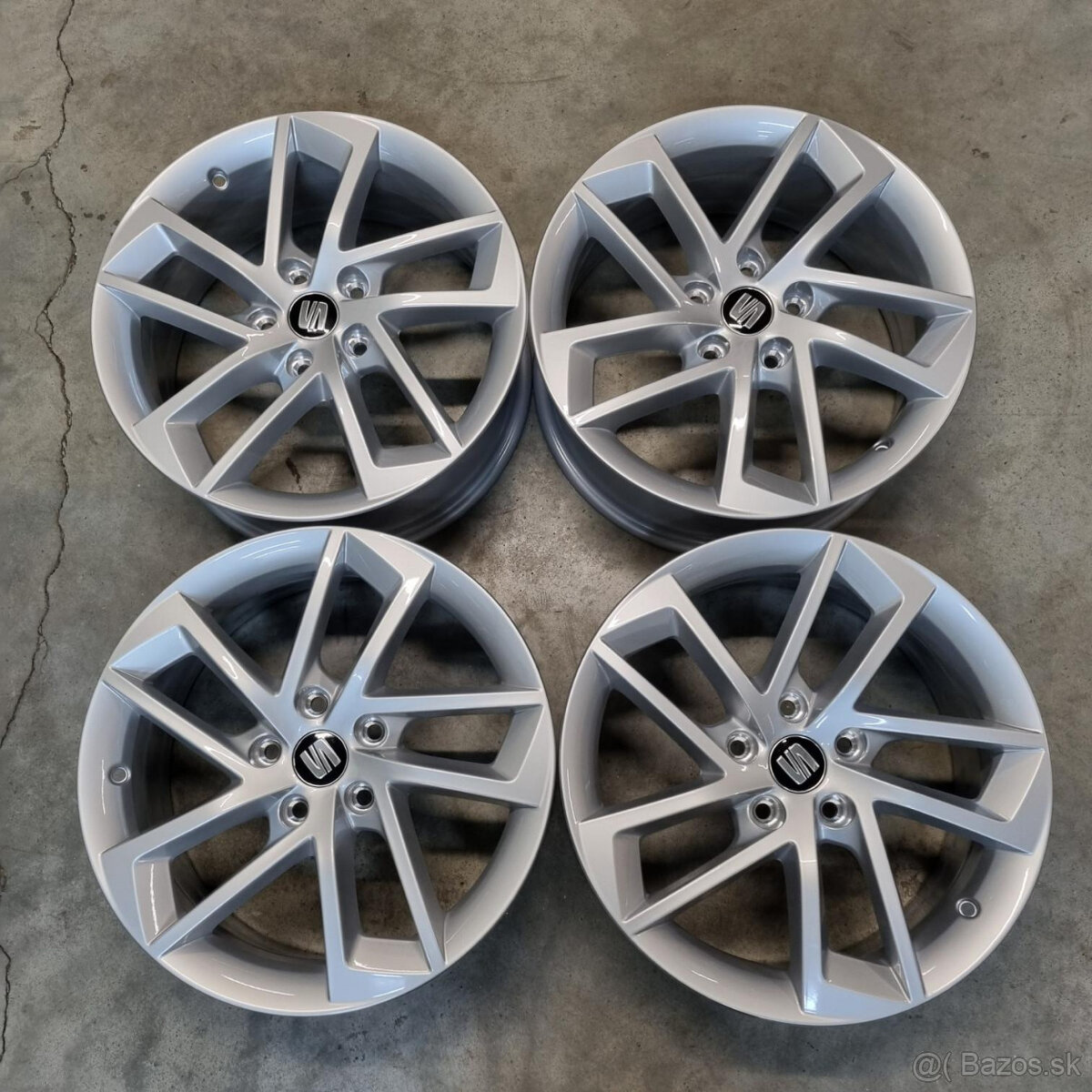 SEAT disky 5x112 R17 7J ET49