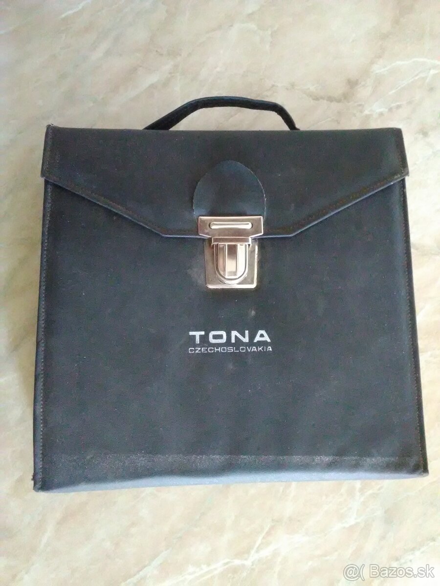 TONA sada. srobovakov