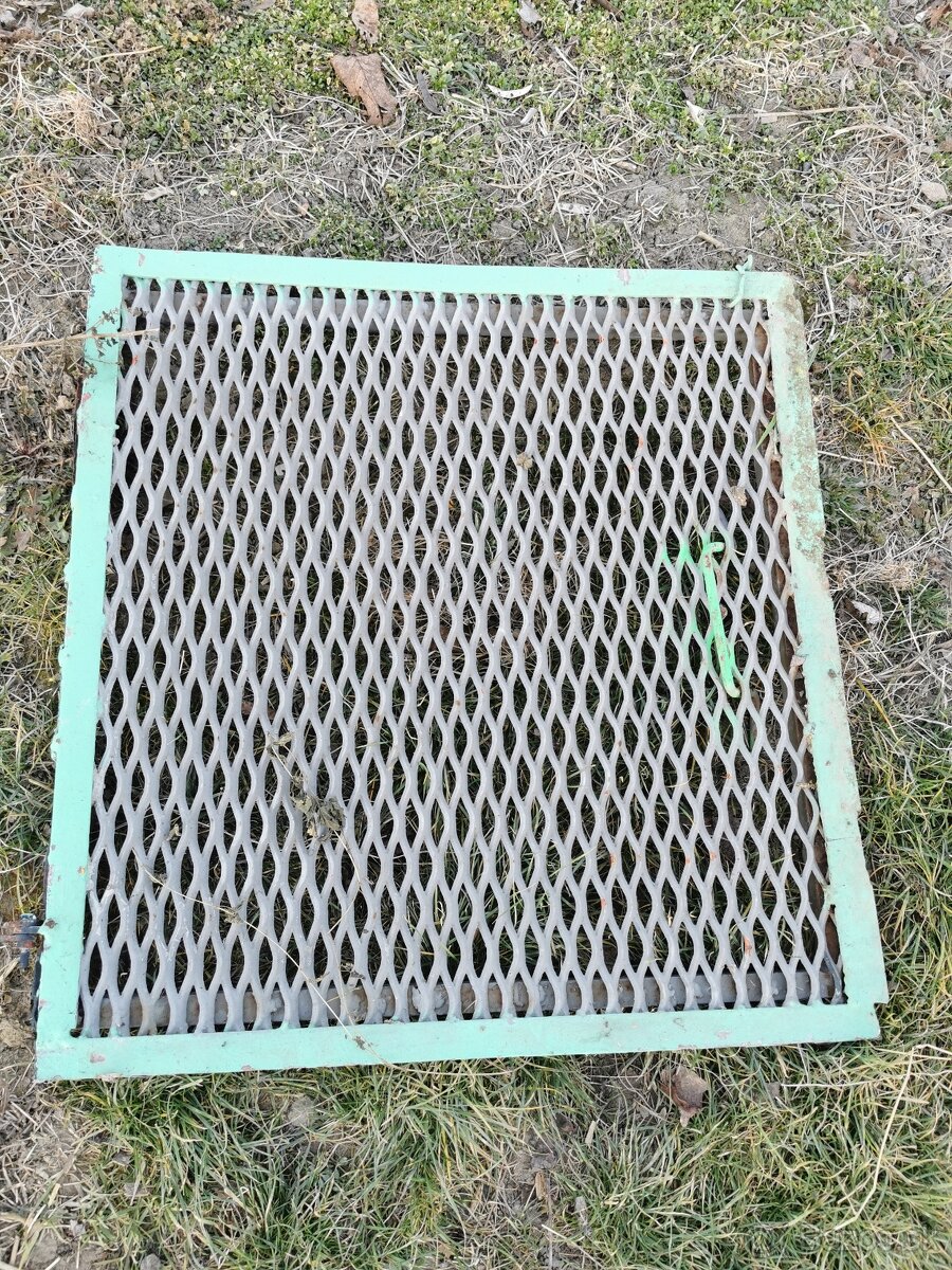 Železný rošt 60x80cm