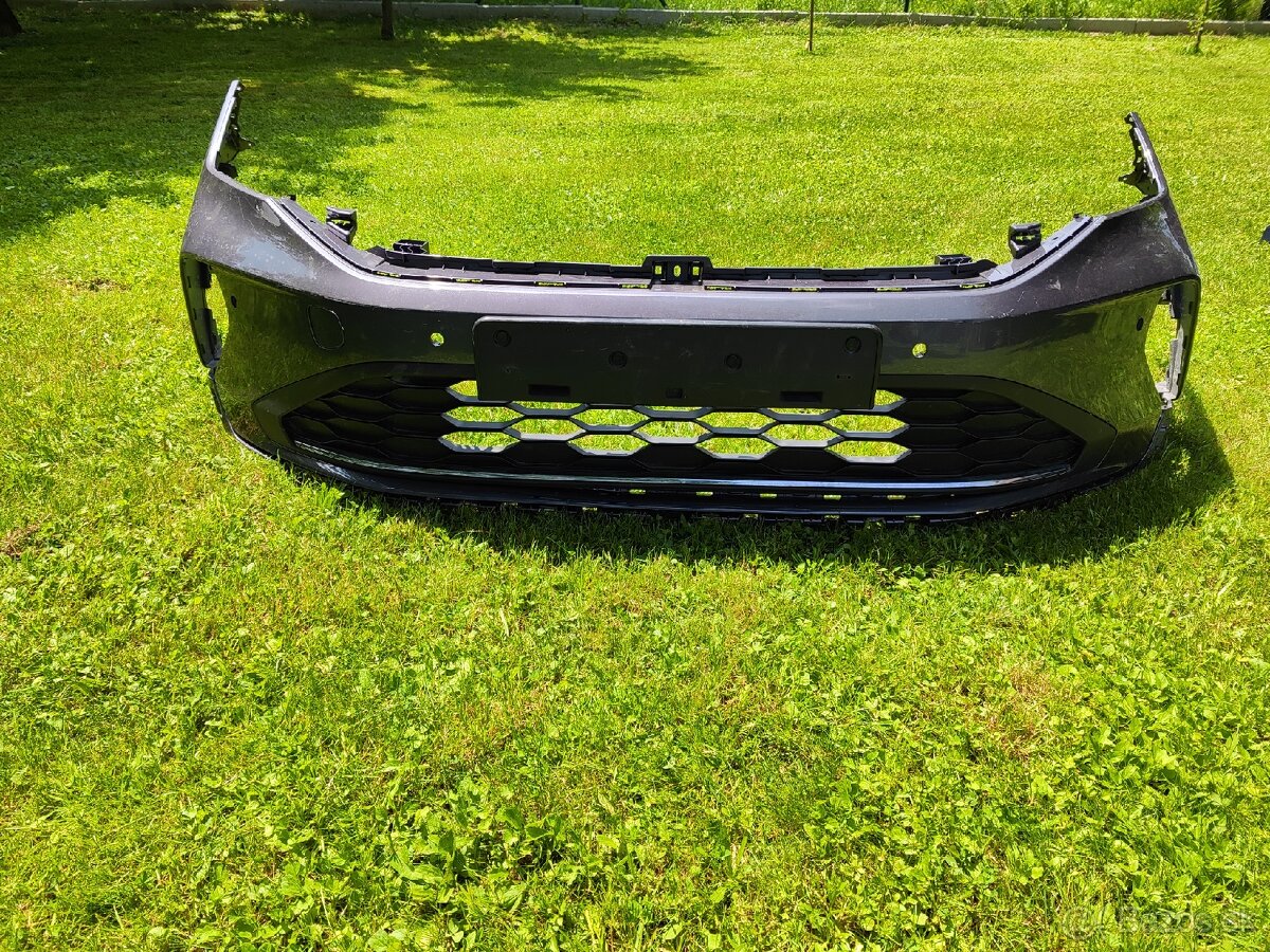 Predný nárazník Volkswagen Taigo