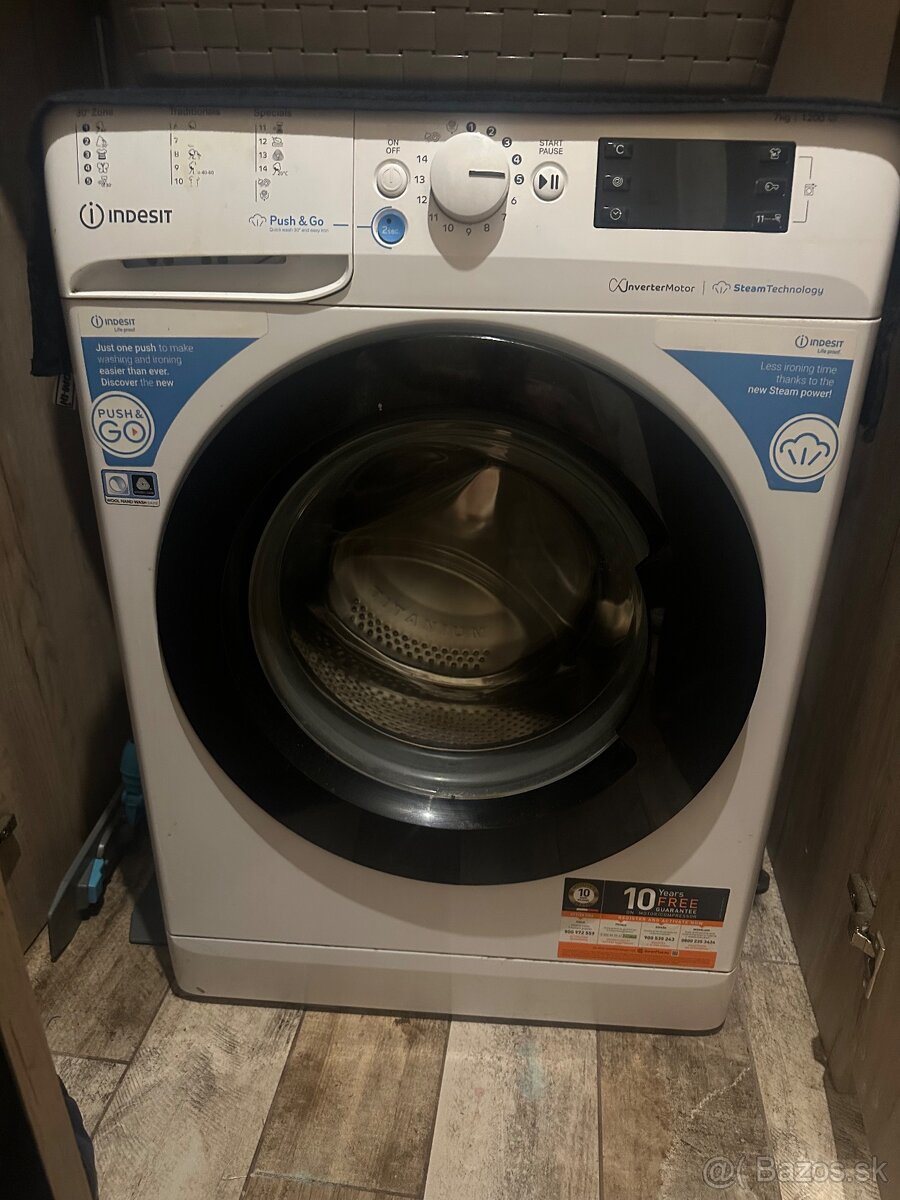 Ponúkam na predaj automatickú pracku