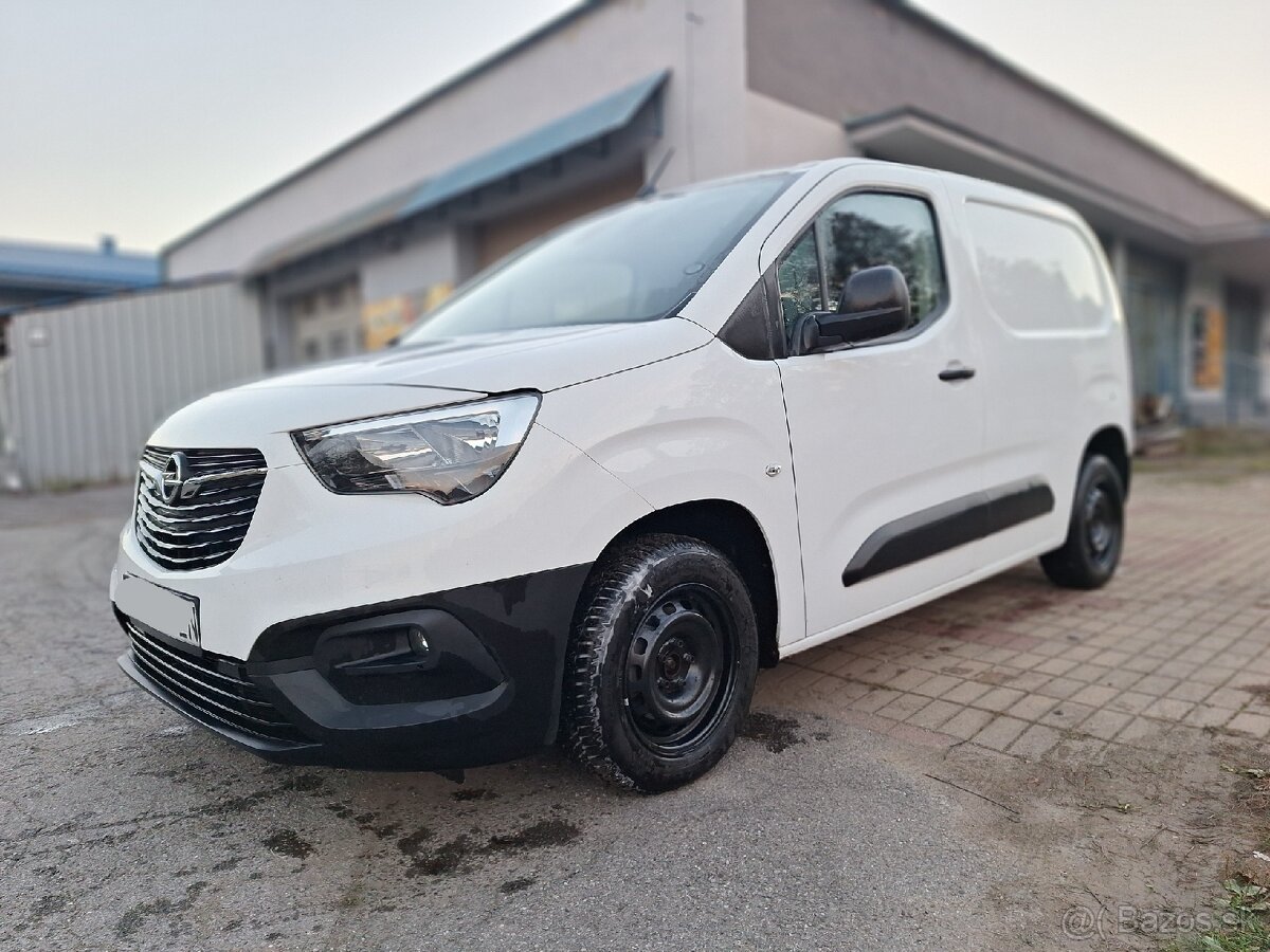Opel Combo L11.5D, 75kw, 4/2022, odpočet DPH