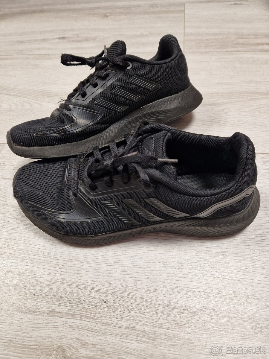 Adidas tenisky vel.39 1/3