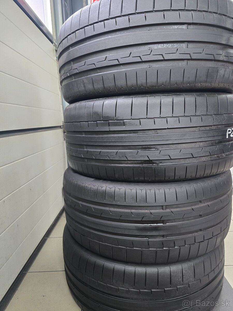 255/45 R19