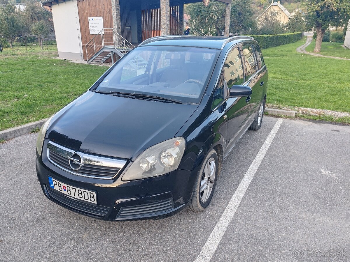 Opel Zafira B - 7 miestna verzia