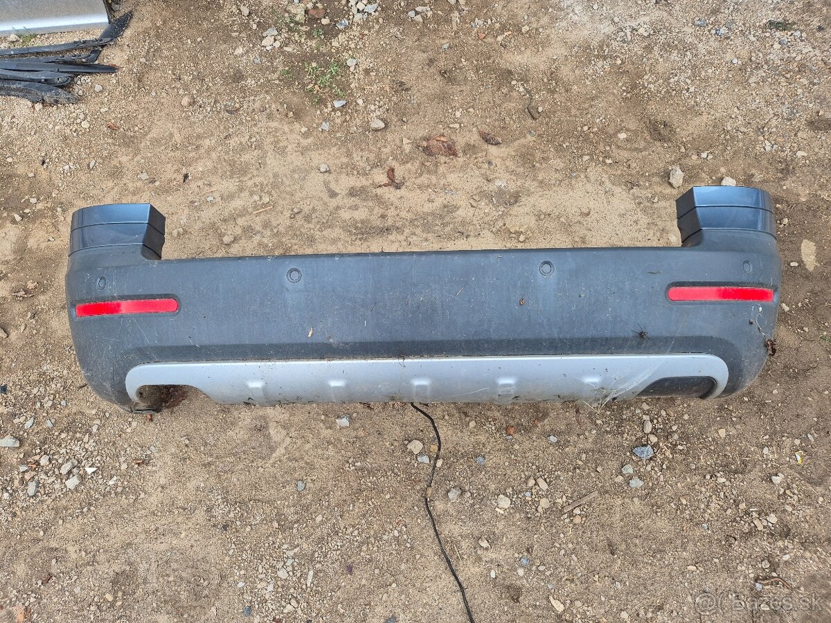 Predám zadný nárazník na Škoda Octavia II 2 SCOUT