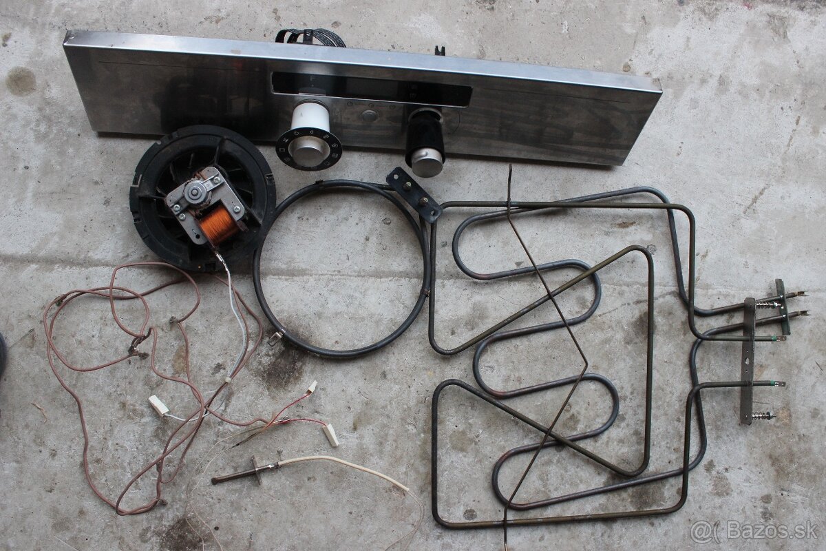 Diely elektrickej rury Whirlpool AKZ 433/IX 3.65 kW