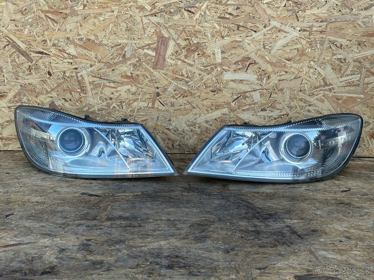 Predné halogénové svetlá Octavia 2 facelift