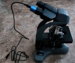 Predám mikroskop