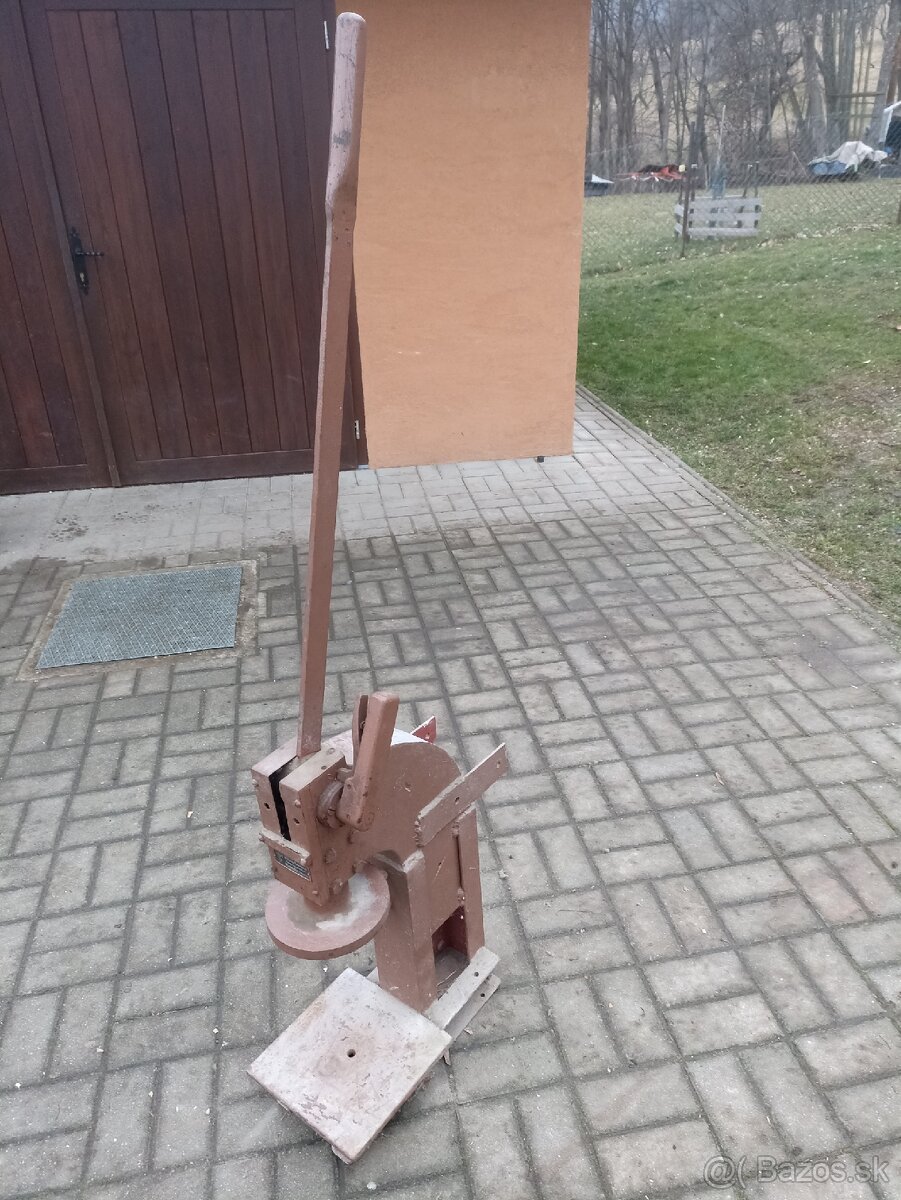 Ručný lis