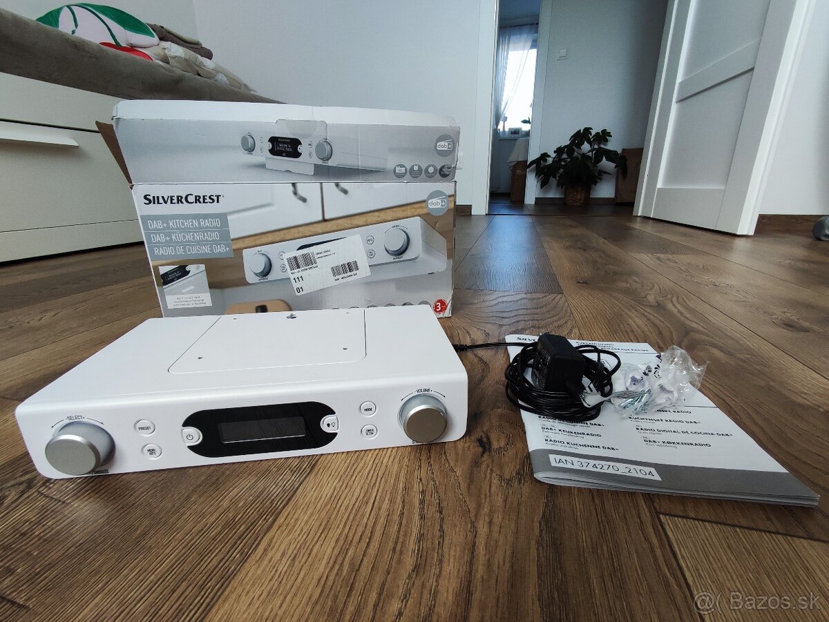 Kuchynské rádio_Silver cest