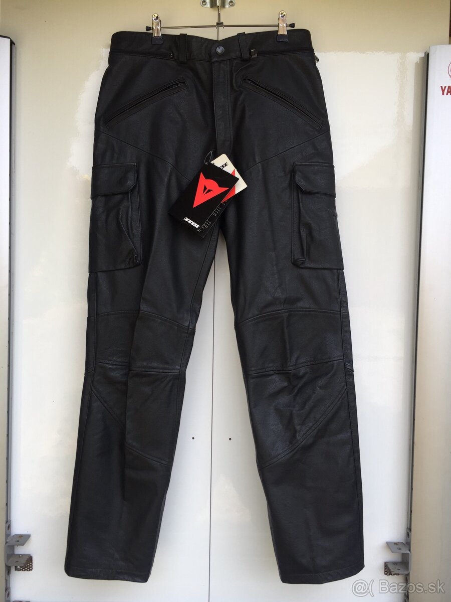 Nové kožené motonohavice Dainese
