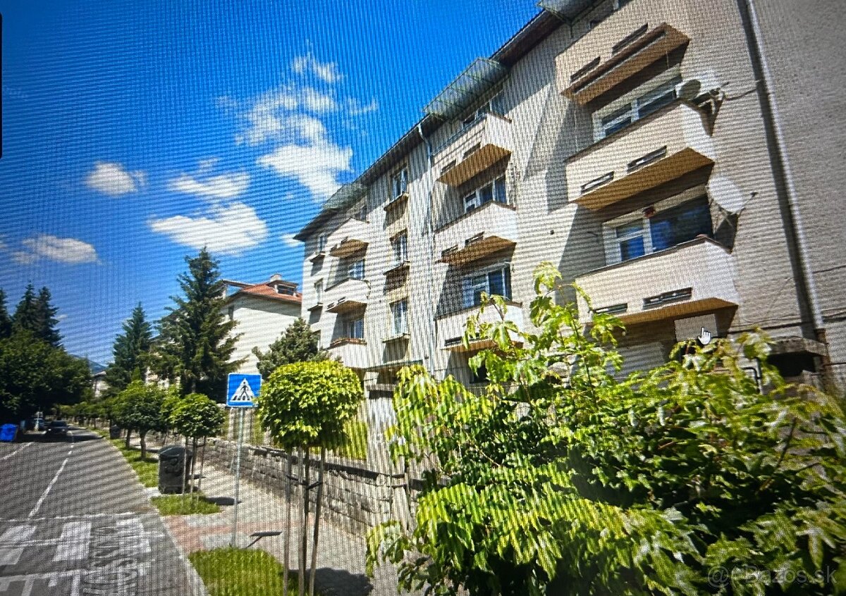 Hľadám 2 izb. byt na Bakossovej ulici