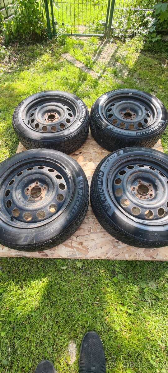 Disky 5x108 R16 a Zimnné Pneumatiky Michelin 205/55/16