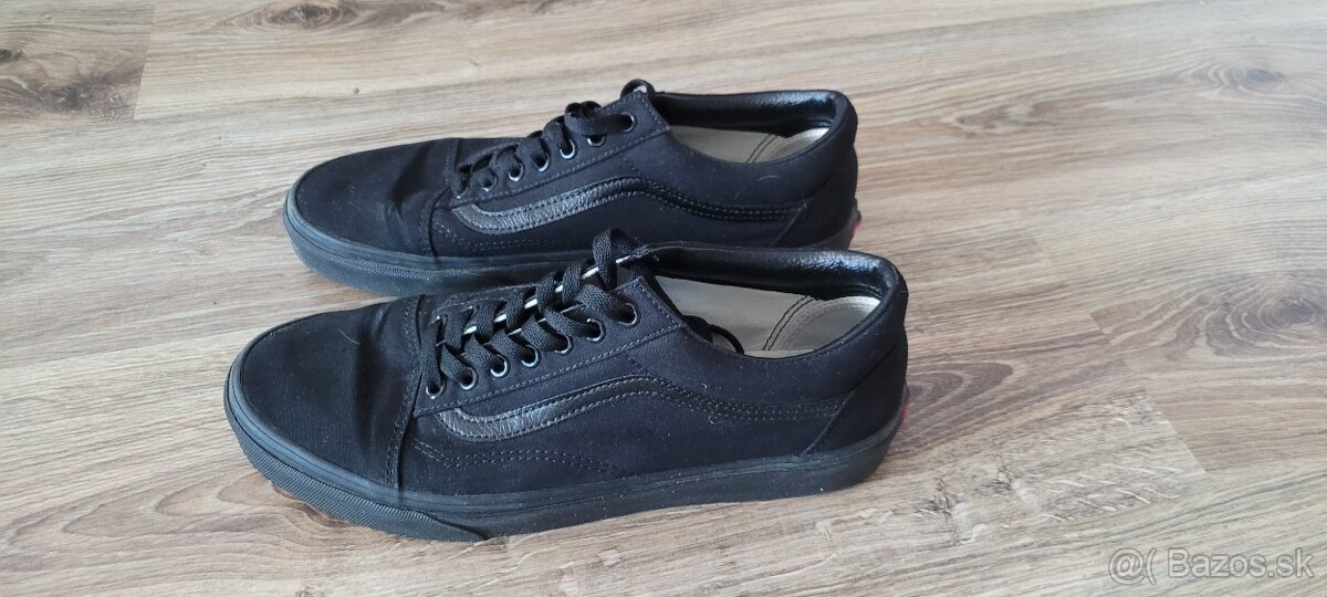 Vans Old Skool triple black
