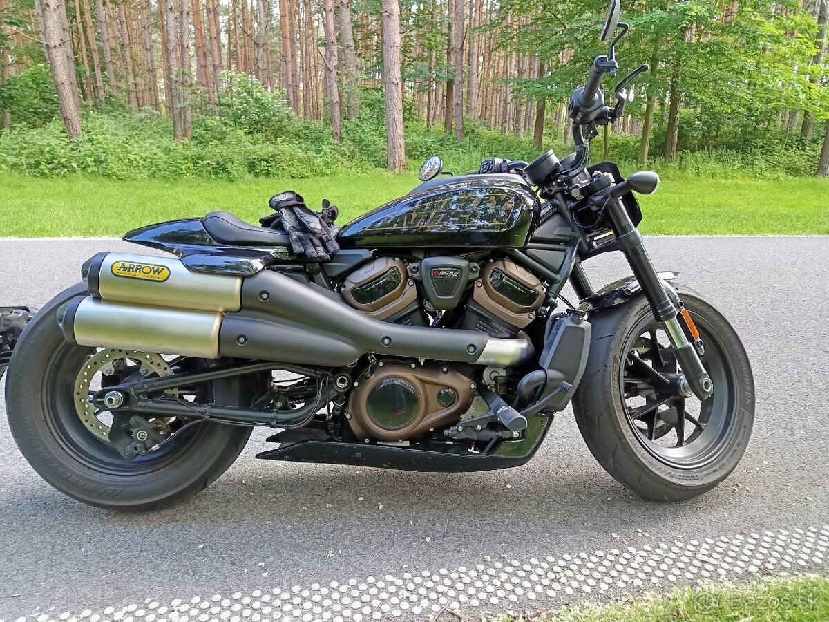 Predám HD sportster s 1250,  len 1100km