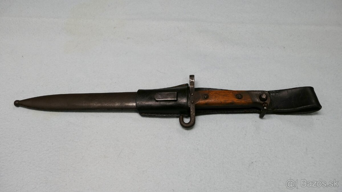 vychádzkový poddôst. RU M95 bodak bajonet