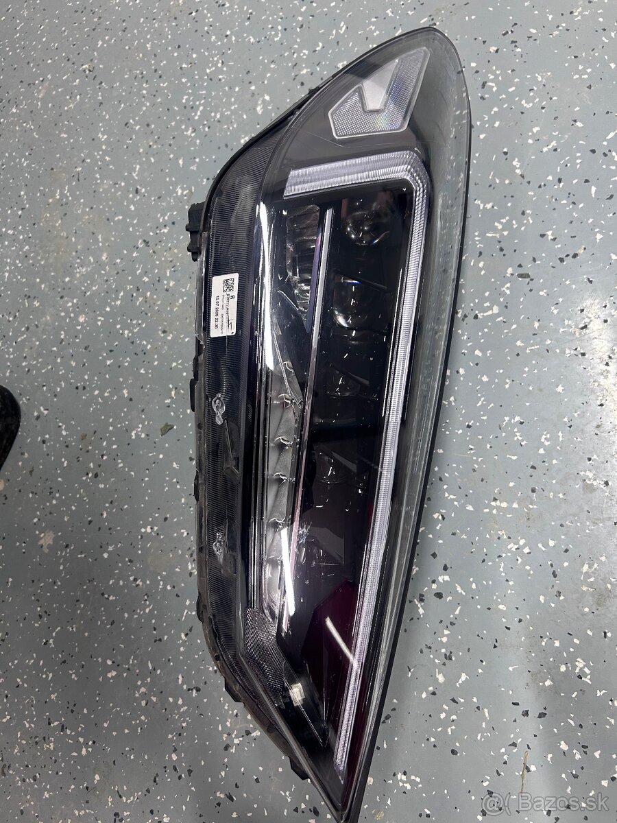 HYUNDAI TUCSON 18- svetlo FULL LED