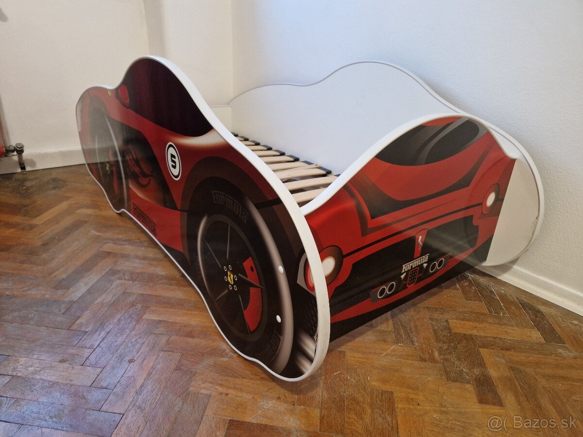 Predám detskú postel - Závodné auto