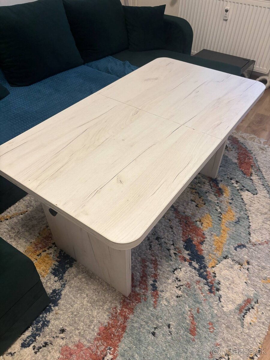 Konferenčný stolík