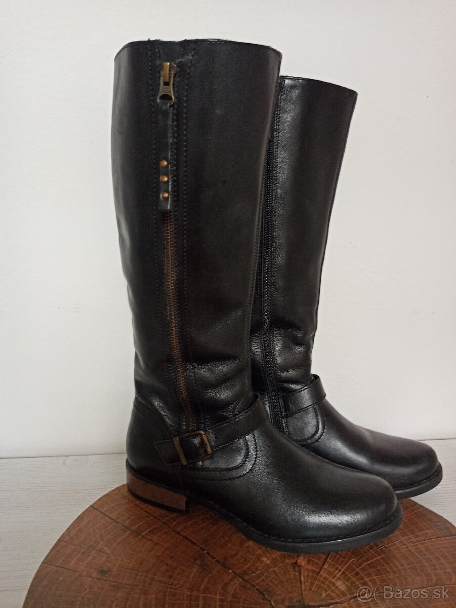 Dámske kožené čižmy