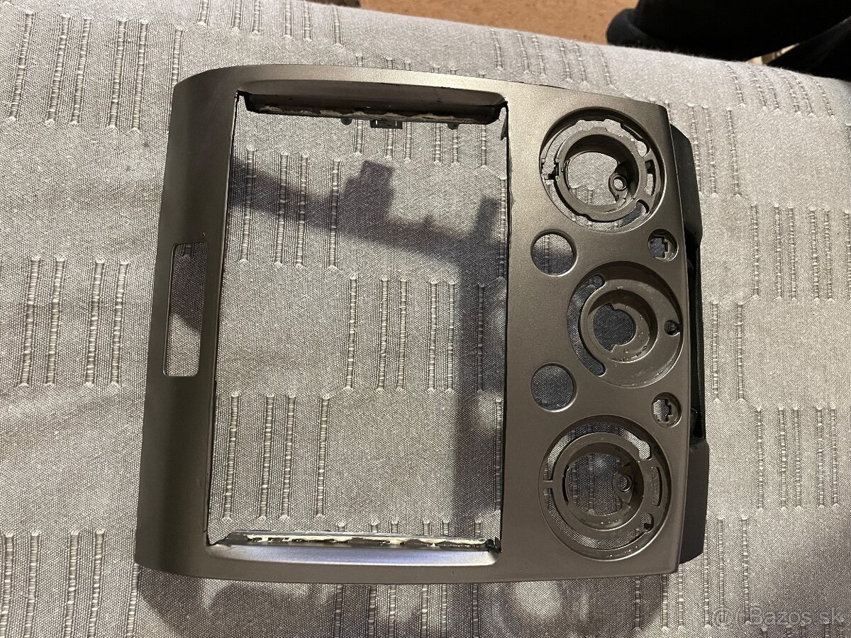 Rámček autoradia Ford Ranger