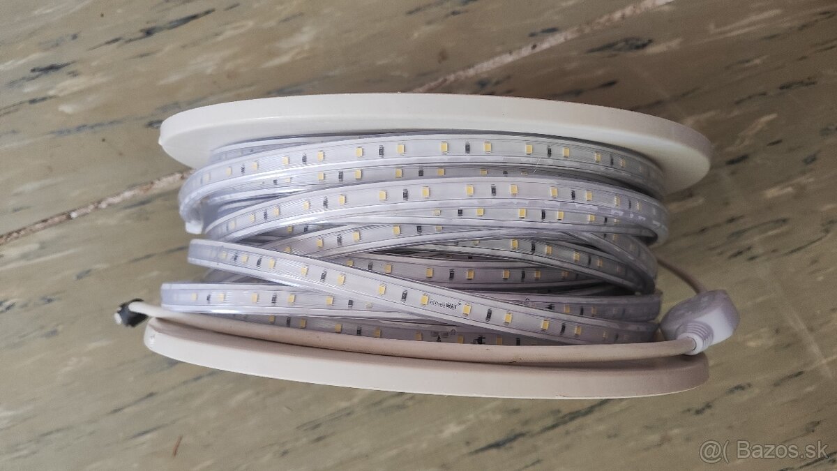 LED Pás vode odolný 45m