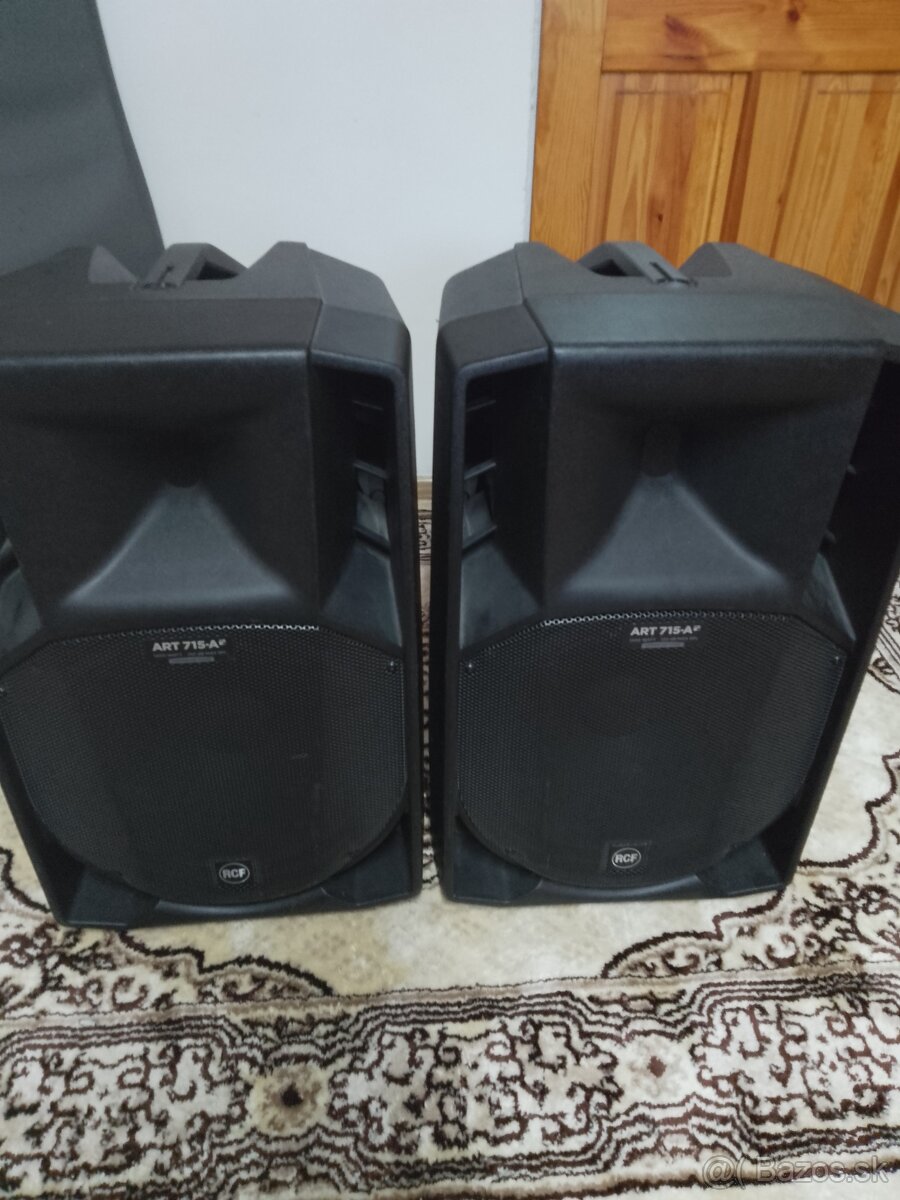 Predam rcf 715 Amp4