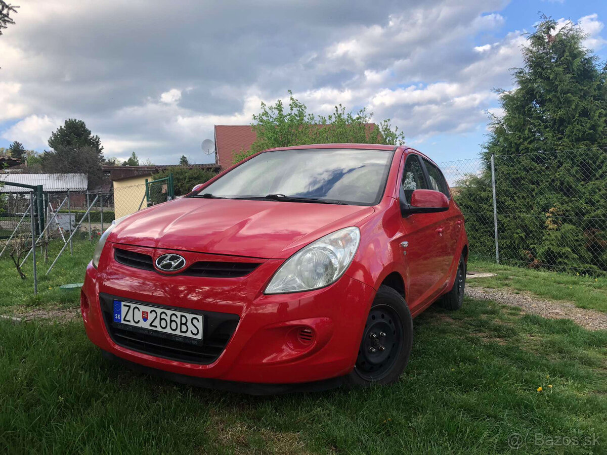 Predám Hyundai i20 1.2 r.v. 2010