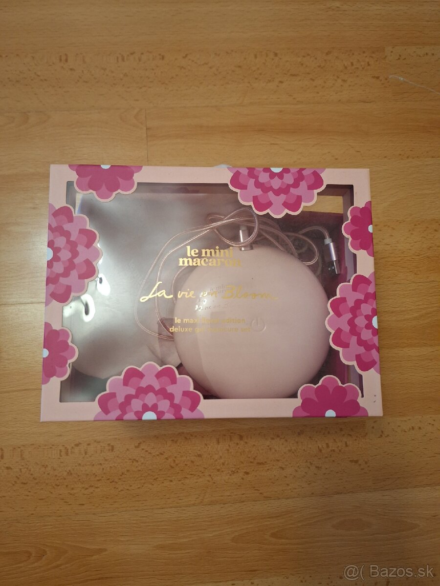 Le mini macaron sada