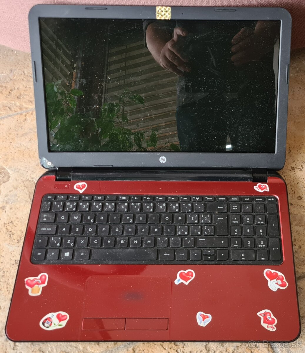 Predám notebook HP