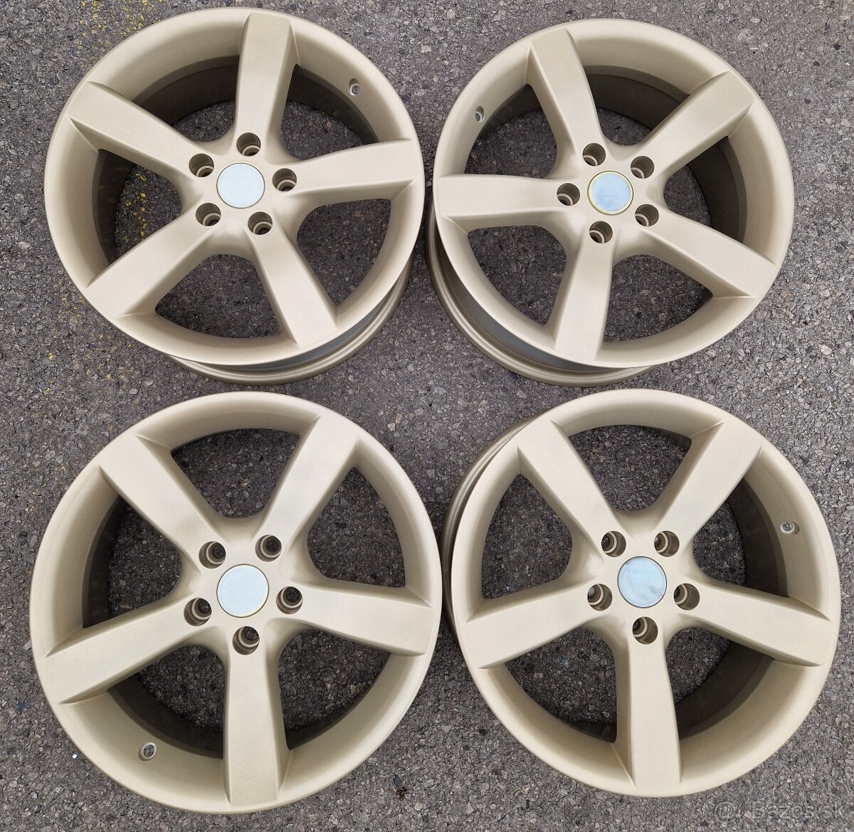 Sada zliatinových diskov ALESSIO 7,5Jx17 ET35, 5x112