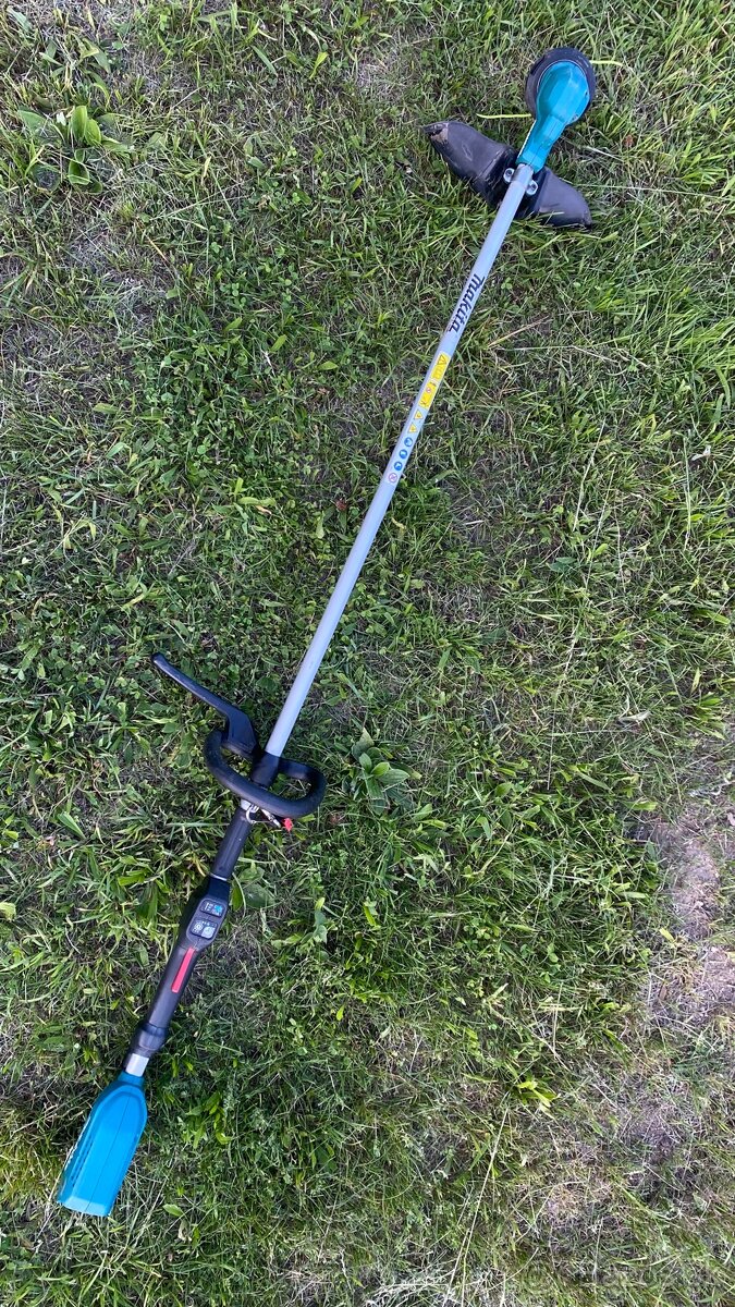 Krovinorez Makita DUR190LZX3