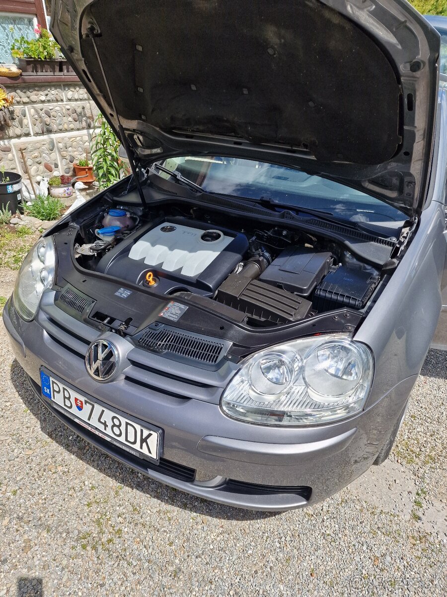 Volkswagen Golf 1,9tdi 77kw 6 rýchlostný