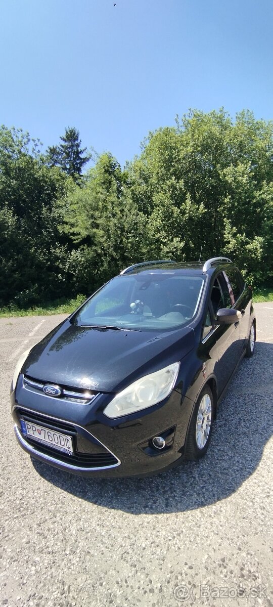 Ford c-max grande 7-miestne